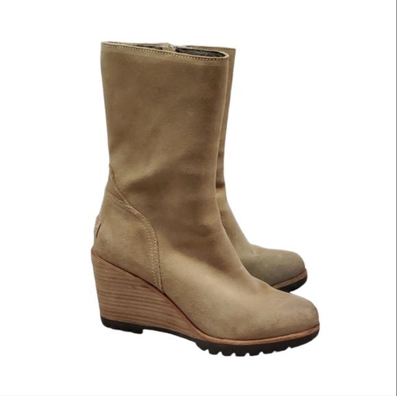 Sorel Women Comfort After Hours Mid Waterproof Suede Wedge Boots shoes sz 7 - Picture 1 of 14